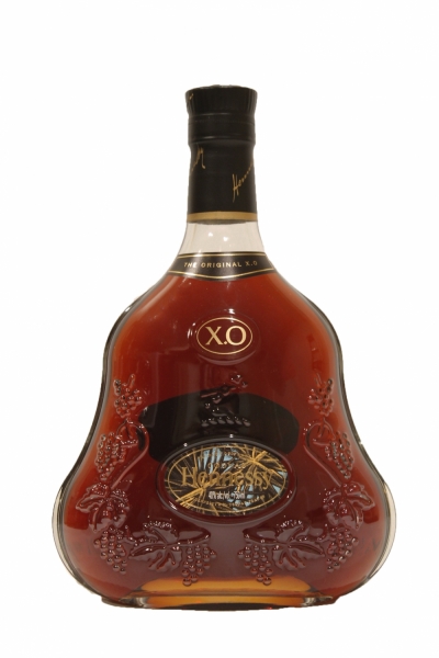 Hennessy XO Julien Colombier Cognac Gift Box – LP Wines & Liquors