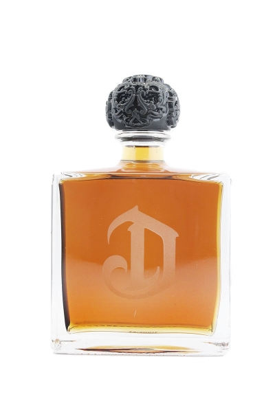 DeLeon Anejo Tequila With Flask